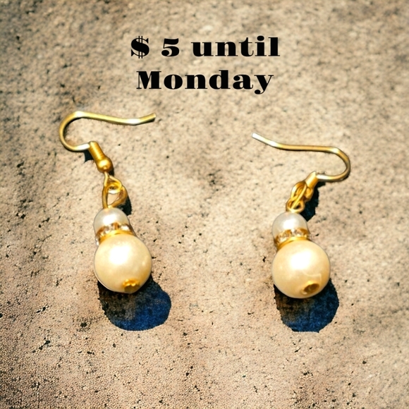 Pearl ear rings imitation - Picture 2 of 11